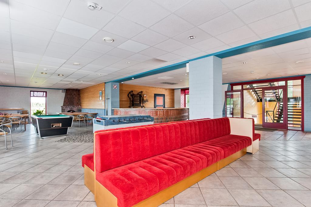 Veskisilla Hotel Türi エクステリア 写真