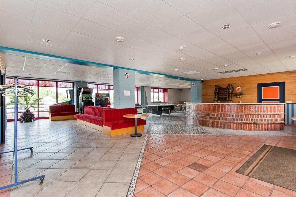 Veskisilla Hotel Türi エクステリア 写真